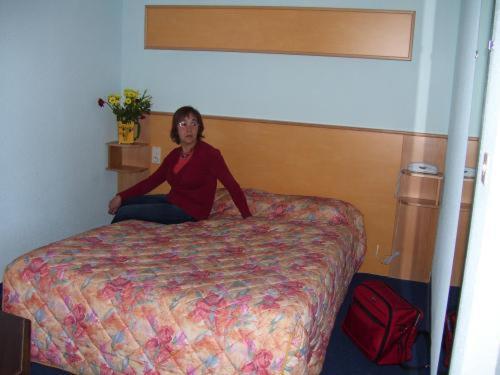 Citotel Hotel Le Commerce Sévérac-le-Château 部屋 写真