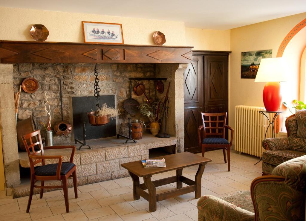 Citotel Hotel Le Commerce Sévérac-le-Château エクステリア 写真