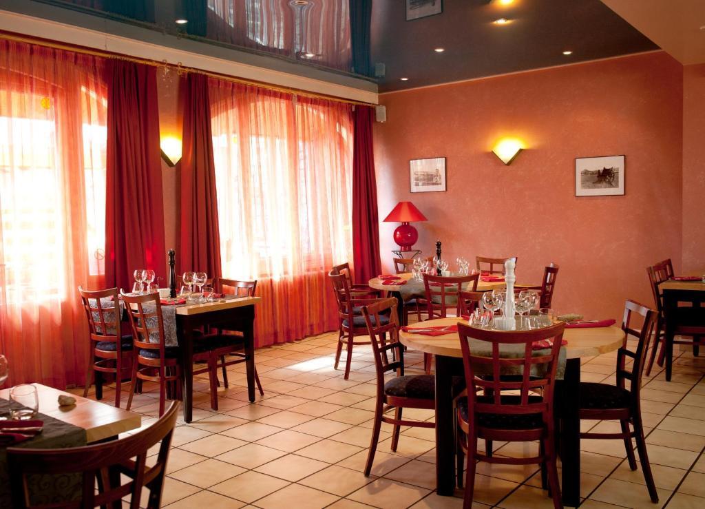 Citotel Hotel Le Commerce Sévérac-le-Château エクステリア 写真